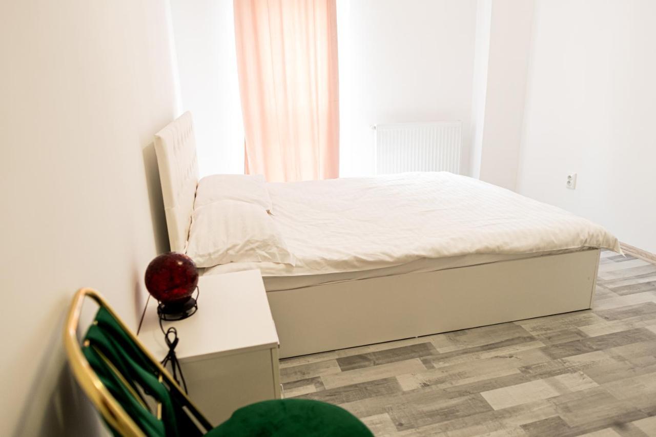 Ego Apartments Клуж-Напока Екстериор снимка